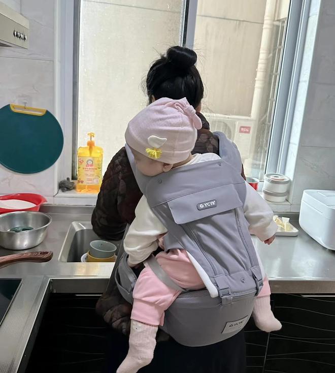 老人都有以下5个共性值得儿女们深思AG真人游戏地址我发现帮子女带娃的(图6)