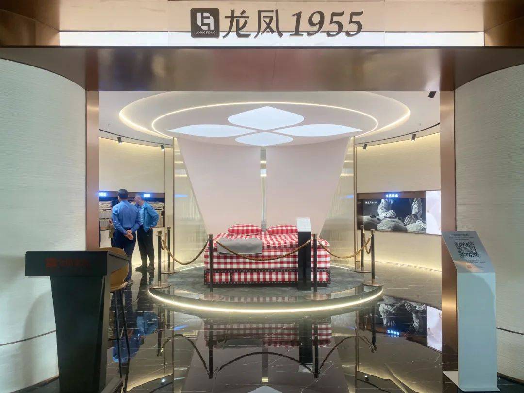 户晓的“中华老字号”扎根新桥不断焕发新活力AG真人国际每年卖出30万张床垫！这个家喻(图5)