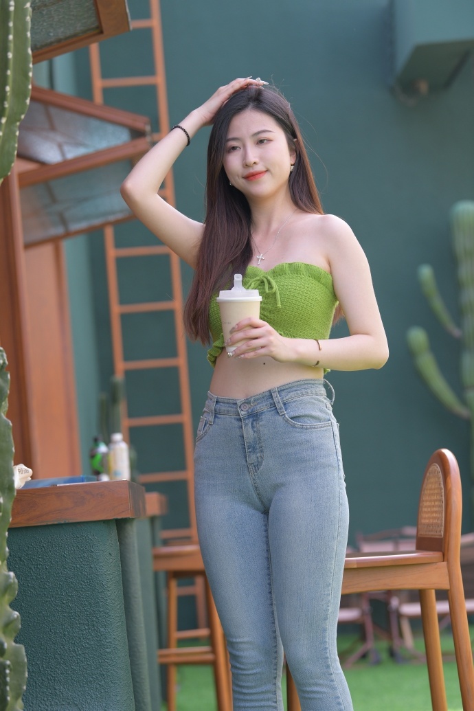 - 蜜桃福利导福航手机版VAG真人蜜桃福利导福航